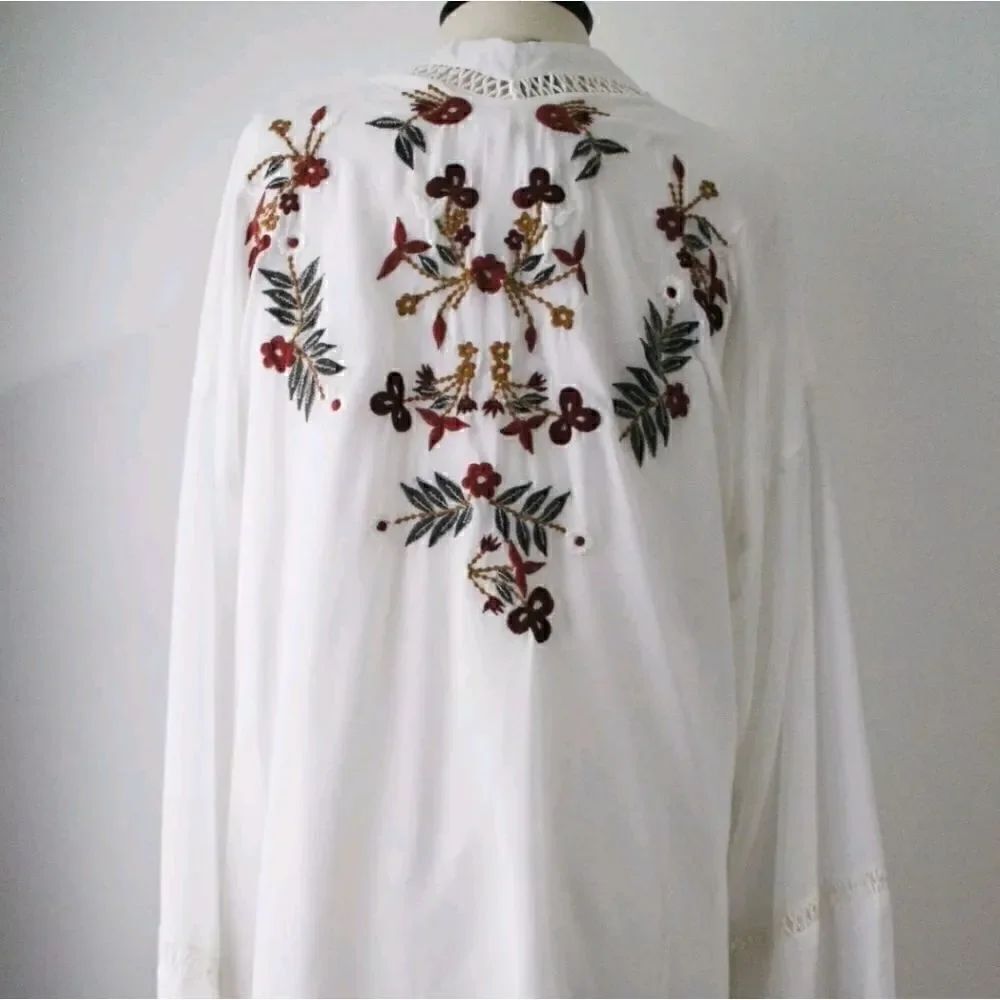 Willow and Clay Boho fringed Kimono